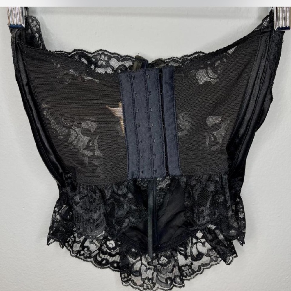 Vintage 80s Victoria’s Secret Gold Label Black Lace Corset – 34B - Picture 4 of 4